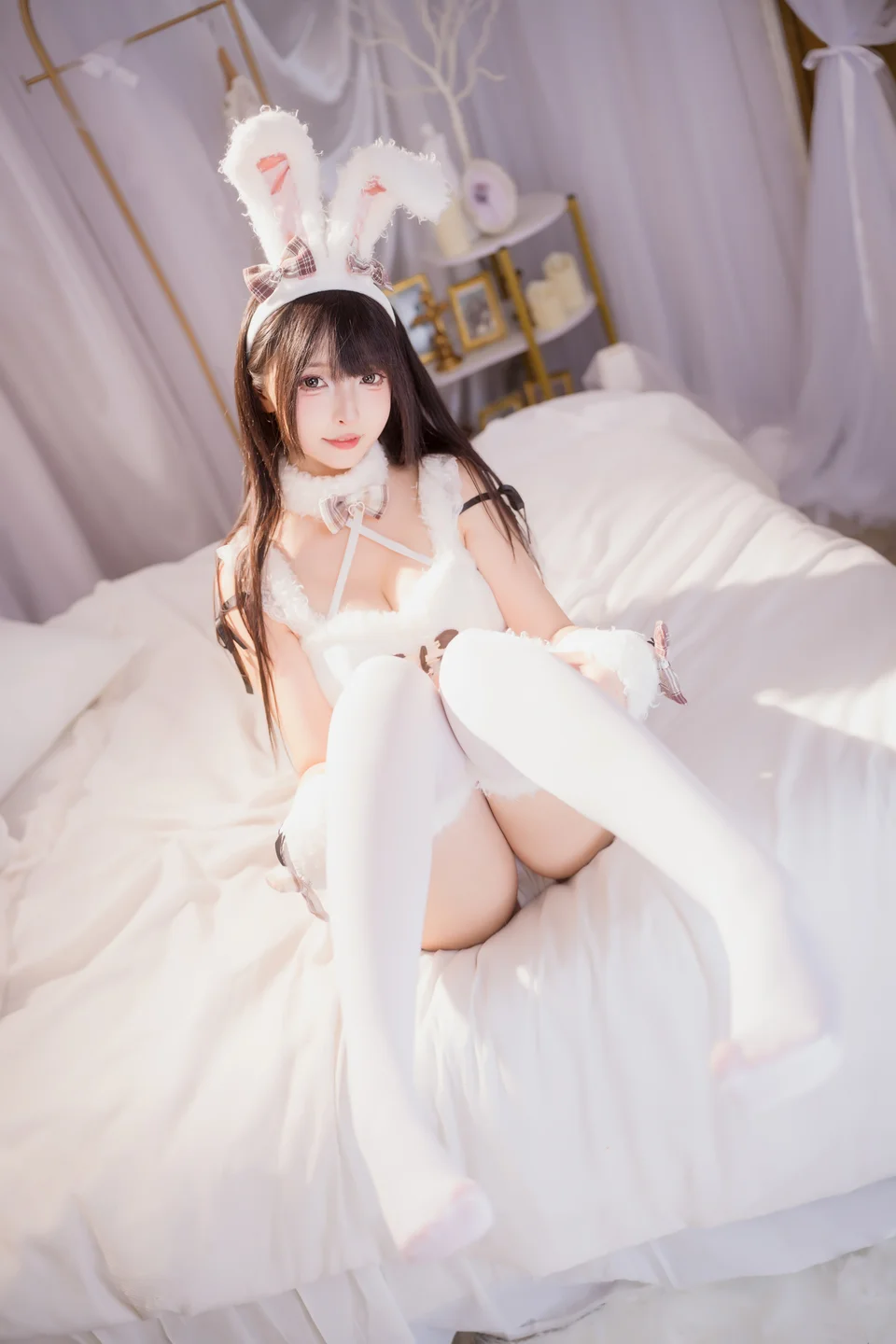 神楽坂真冬 - 毛绒白兔 [75P,2V-318MB] tg@simisebaisi 【丝足阁】032.webp